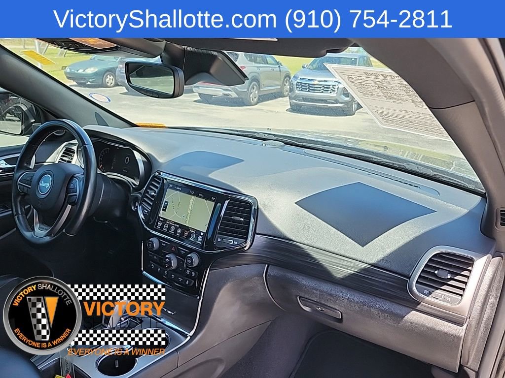 Certified 2022 Jeep Grand Cherokee Laredo X RWD image 33