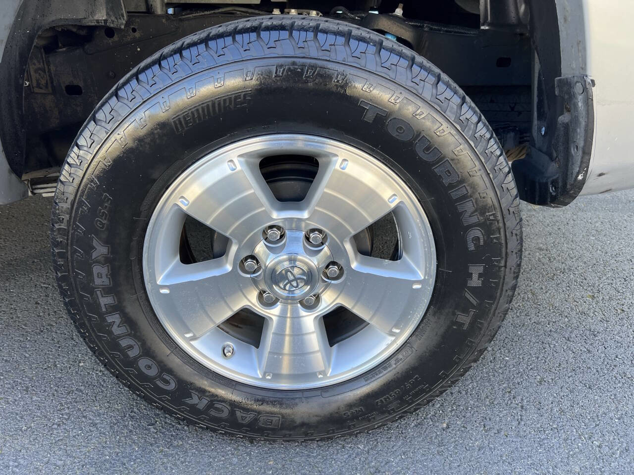 Used 2006 Toyota Tacoma PreRunner RWD image 24