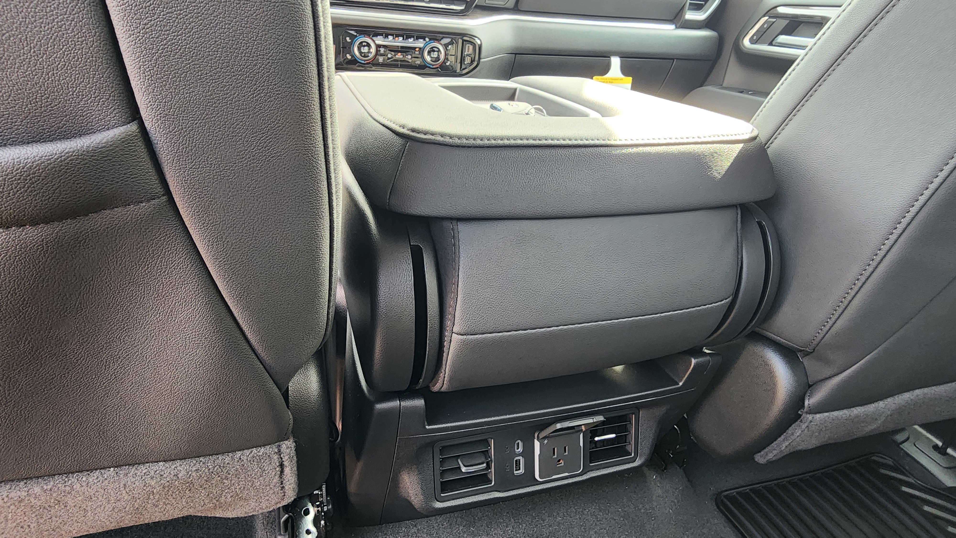 New 2026 Chevrolet Silverado 3500 LTZ image 18