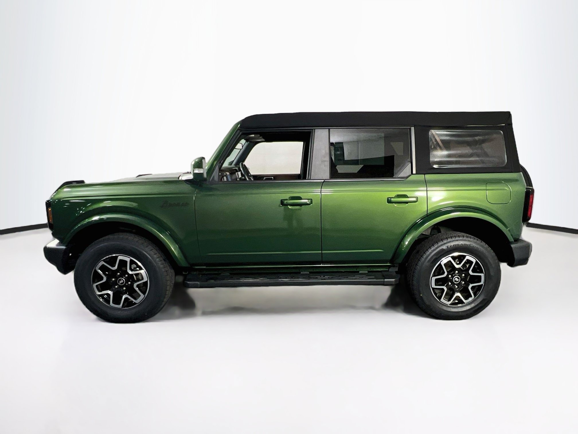 Used 2023 Ford Bronco Outer Banks AWD/4WD image 8