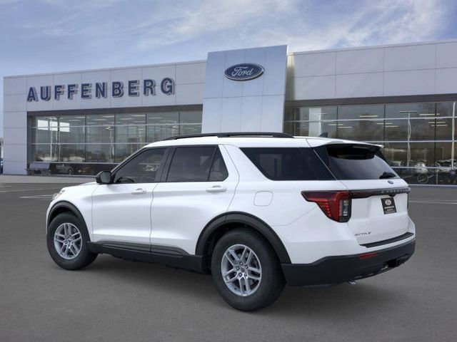 New 2026 Ford Explorer Active image 4