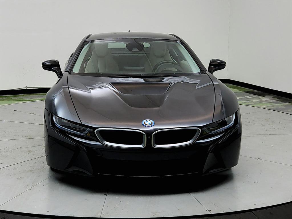 Used 2016 BMW i8 image 2