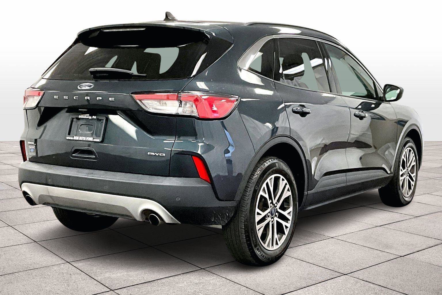 Certified 2022 Ford Escape SEL image 11