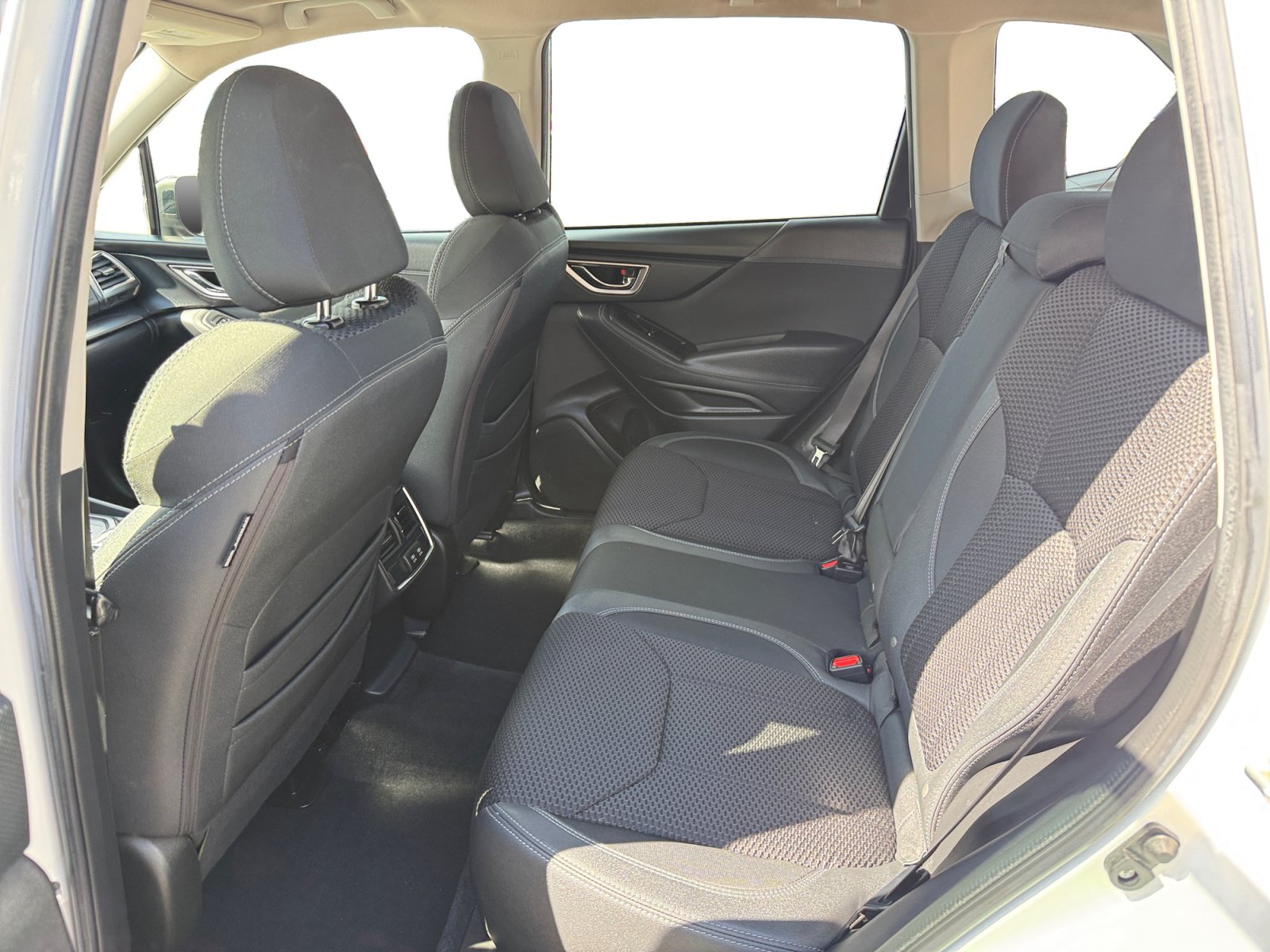Used 2020 Subaru Forester Premium AWD/4WD image 16