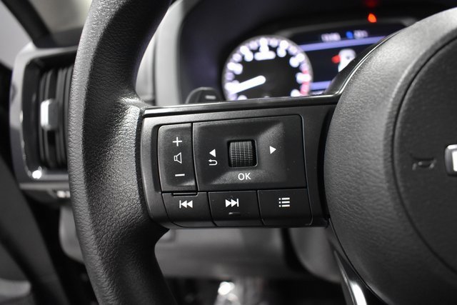 Certified 2024 Nissan Pathfinder S image 23