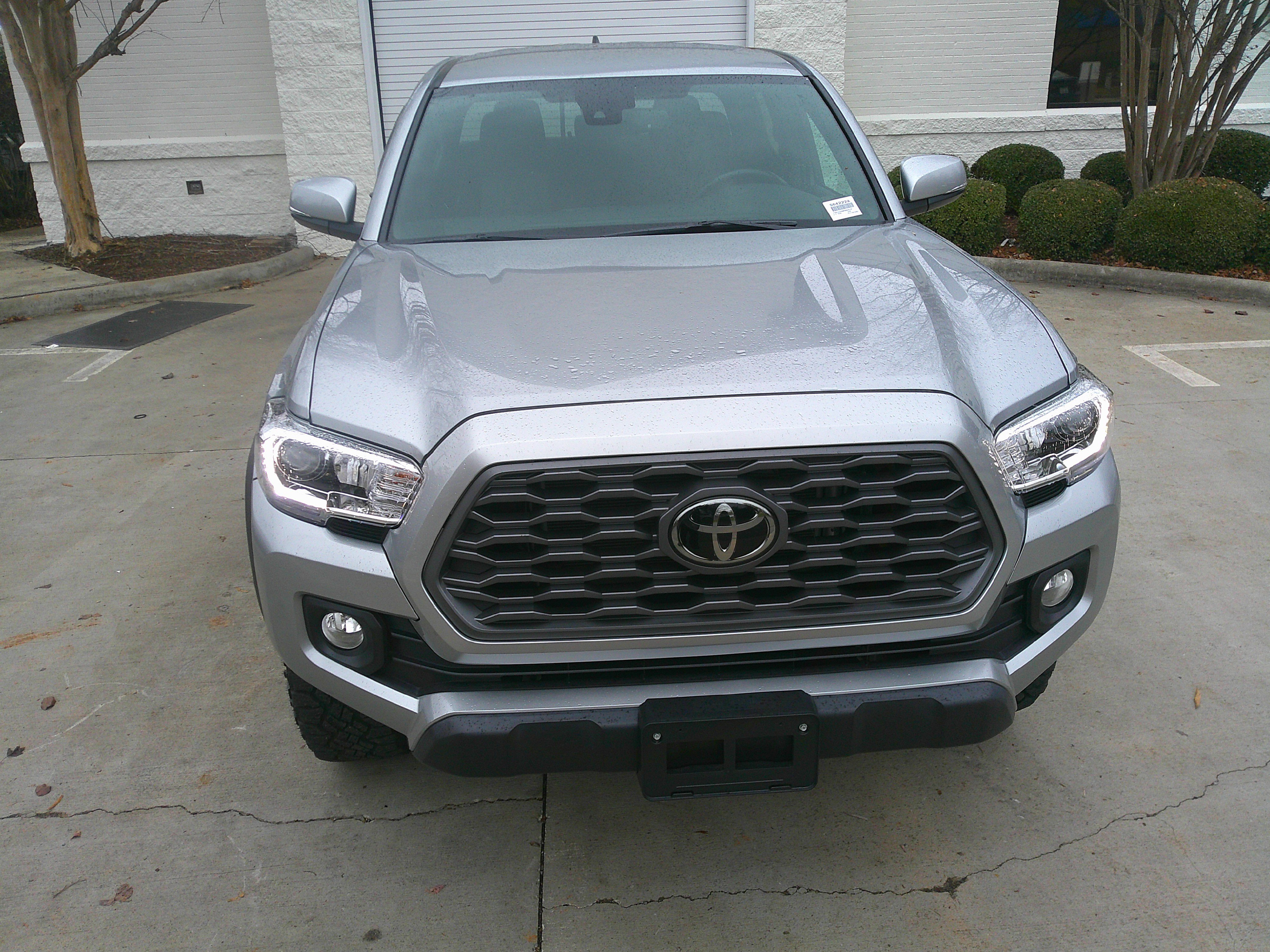 Used 2023 Toyota Tacoma TRD Off-Road image 5