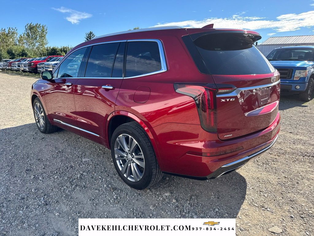 Used 2024 Cadillac XT6 Premium Luxury w/ Technology Package AWD/4WD image 3
