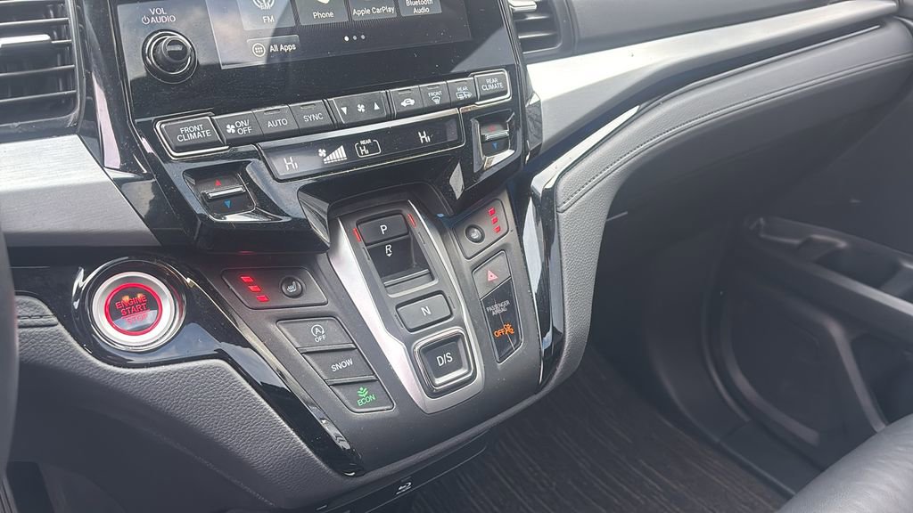 Certified 2024 Honda Odyssey Touring image 20