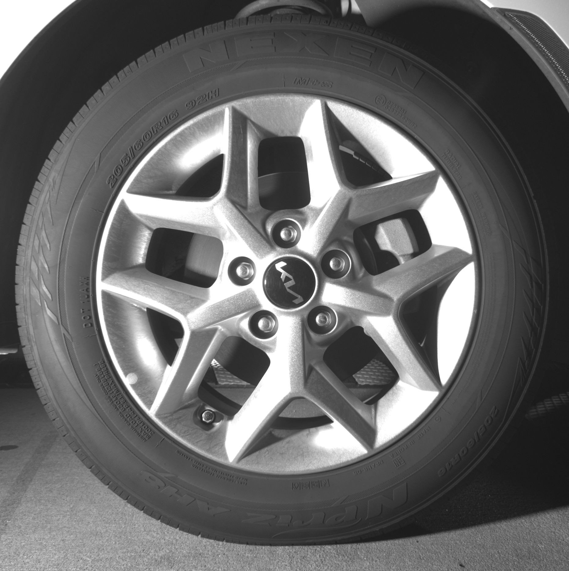 Used 2025 Kia Soul LX w/ LX Technology Package FWD image 13