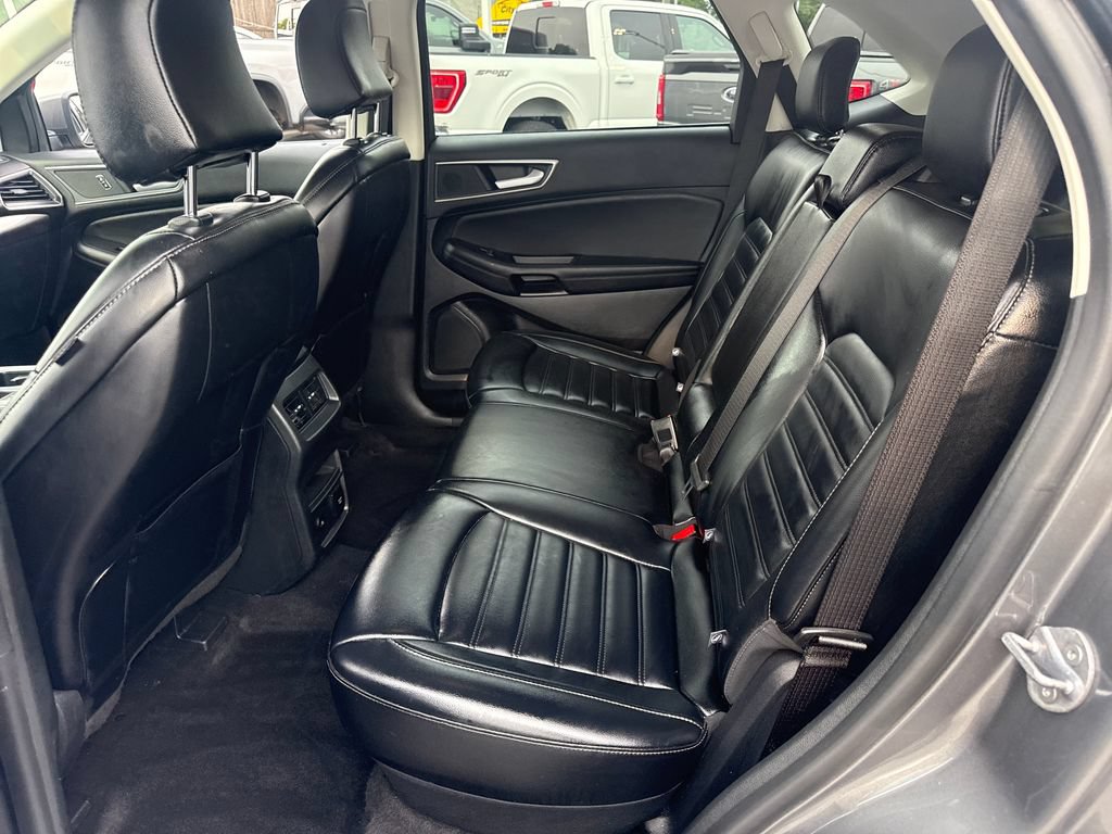 Used 2024 Ford Edge SEL w/ Convenience Package AWD/4WD image 18