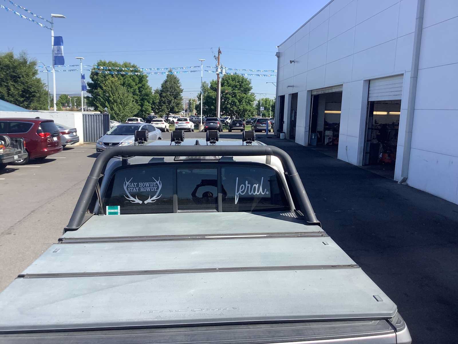 Used 2016 Toyota Tacoma TRD Sport AWD/4WD image 4