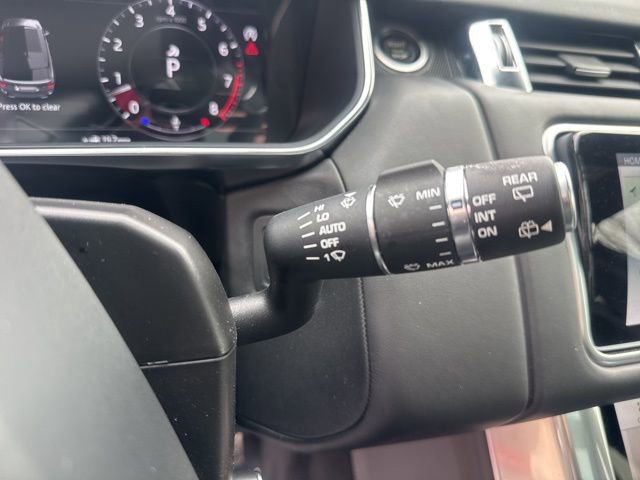 Used 2021 Land Rover Range Rover Sport HST image 21