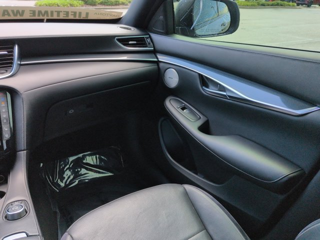 Used 2023 INFINITI QX50 Sport AWD/4WD image 18