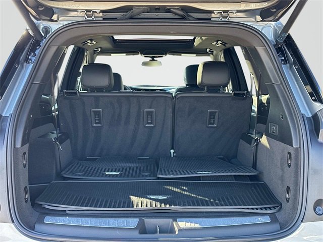 Used 2025 Cadillac XT6 Luxury image 19