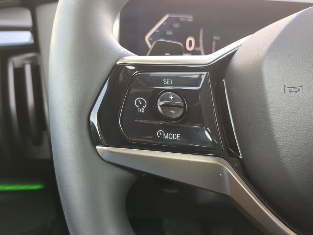 Used 2025 BMW X3 xDrive30i w/ Premium Package image 30