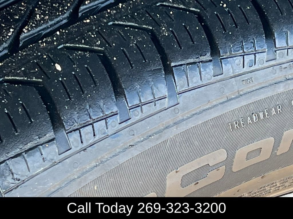 Used 2025 Mercedes-Benz GLA 250 4MATIC image 8