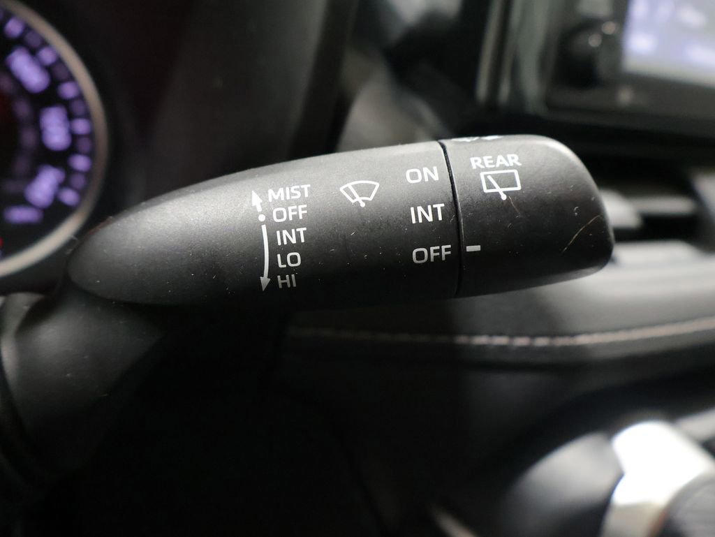 Used 2020 Toyota RAV4 LE w/ All Weather Liner Package AWD/4WD image 34