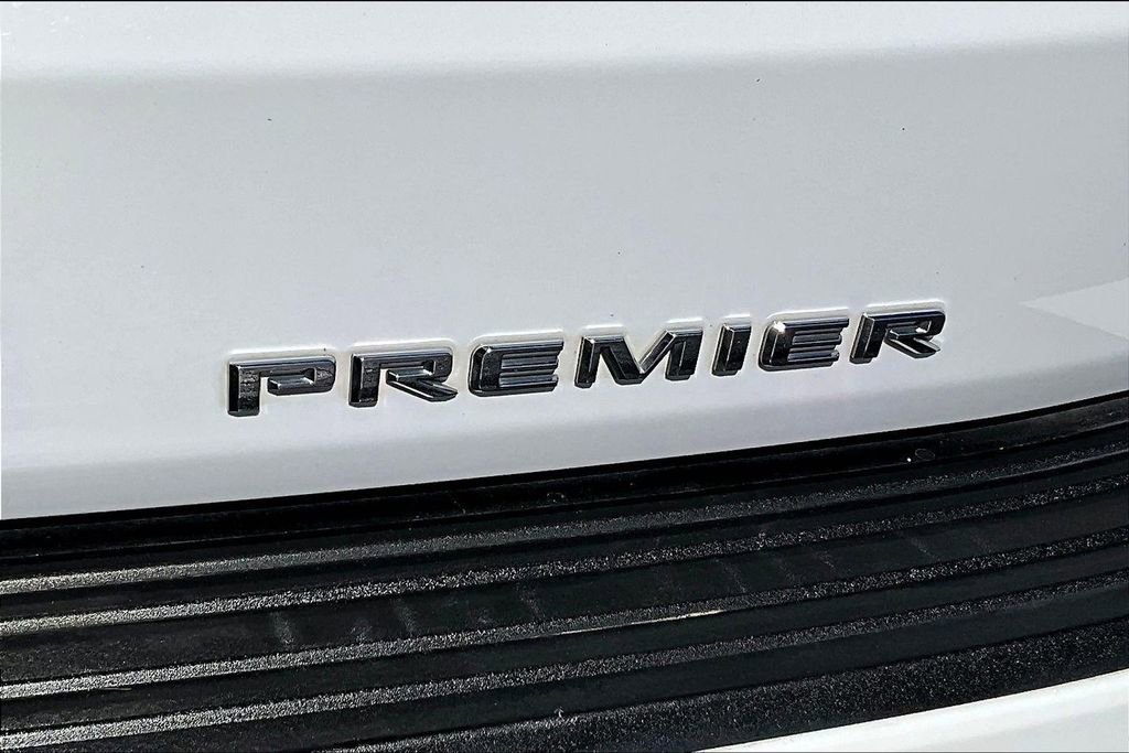 Used 2022 Chevrolet Tahoe Premier AWD/4WD image 26