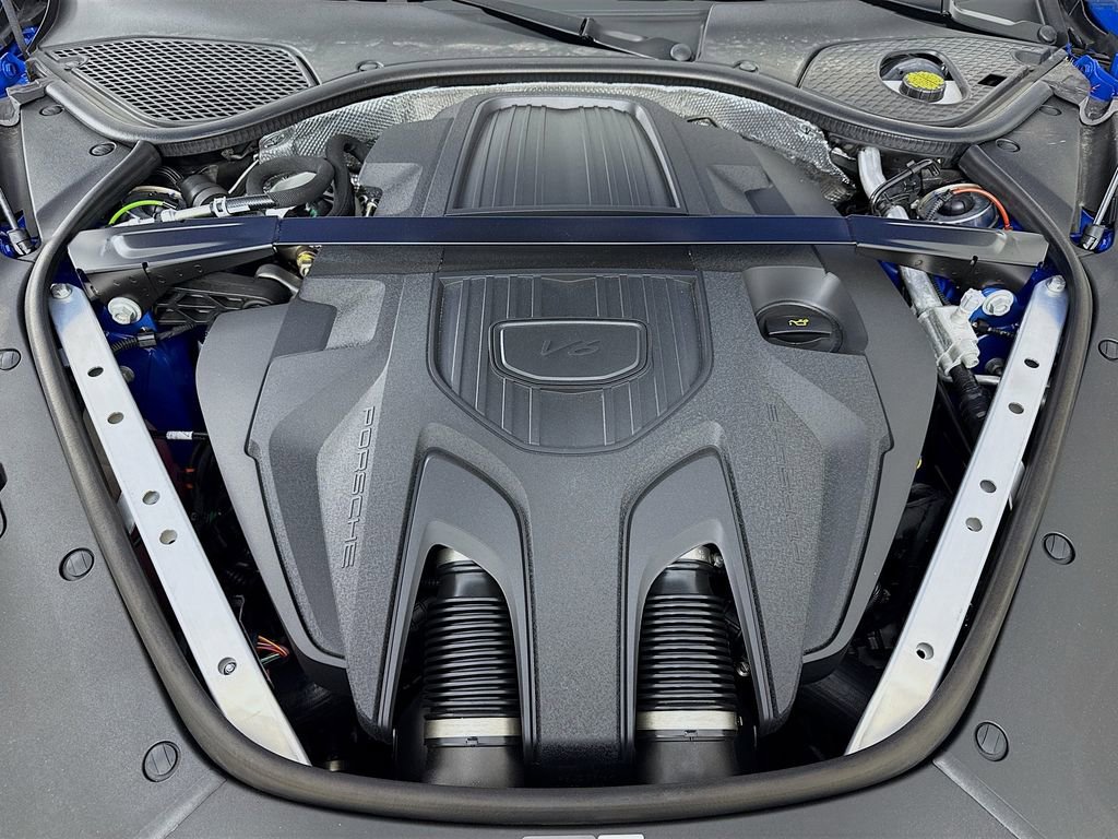 Certified 2025 Porsche Panamera image 32