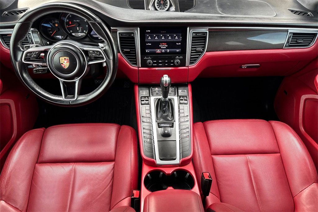 Used 2017 Porsche Macan Turbo image 12