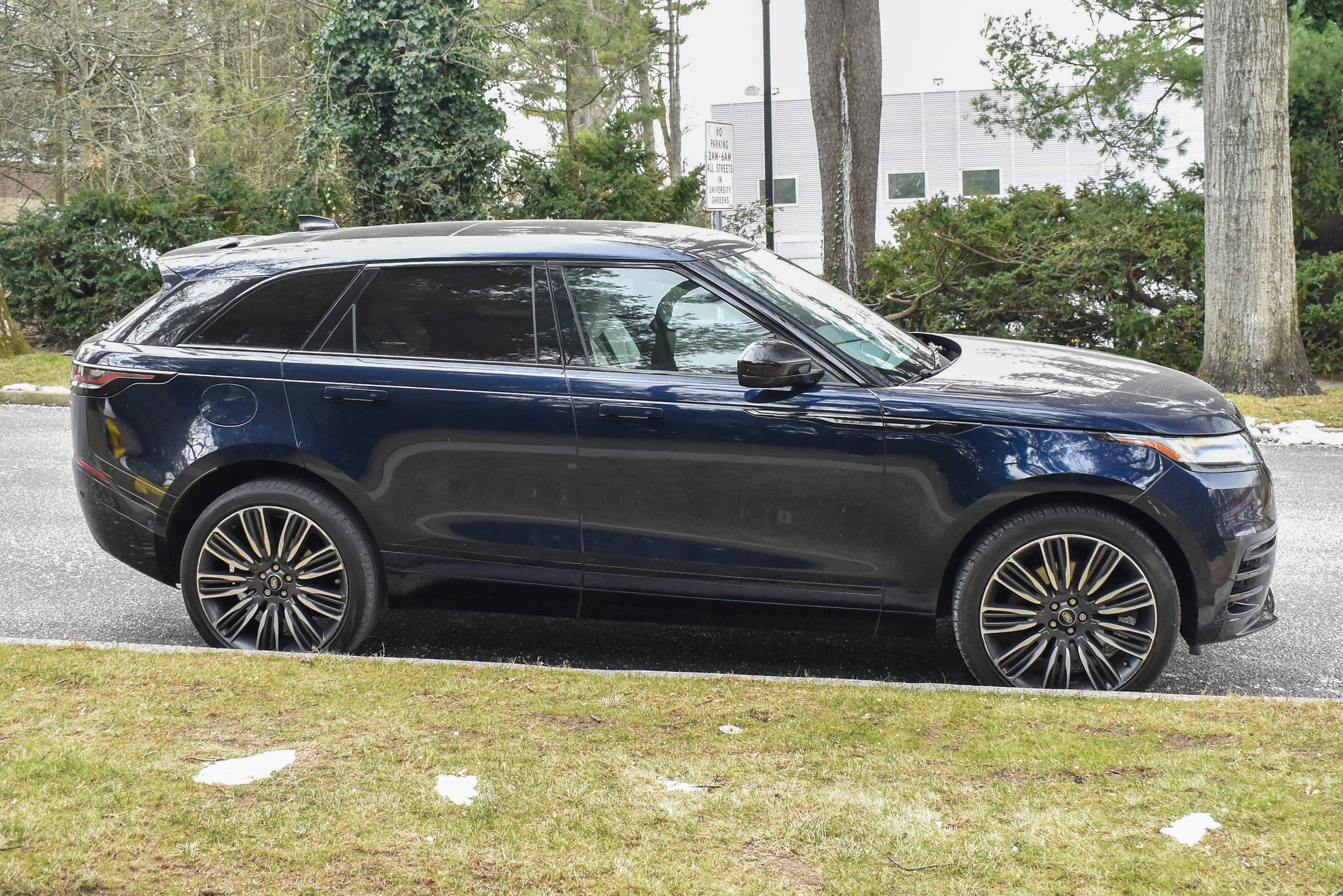 Used 2023 Land Rover Range Rover Velar R-Dynamic S AWD/4WD image 10