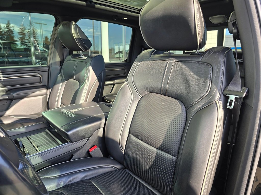 Used 2020 RAM 1500 Limited w/ Black Appearance Package image 22