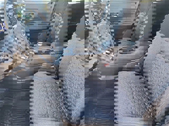 New 2025 Nissan Kicks SV image 8