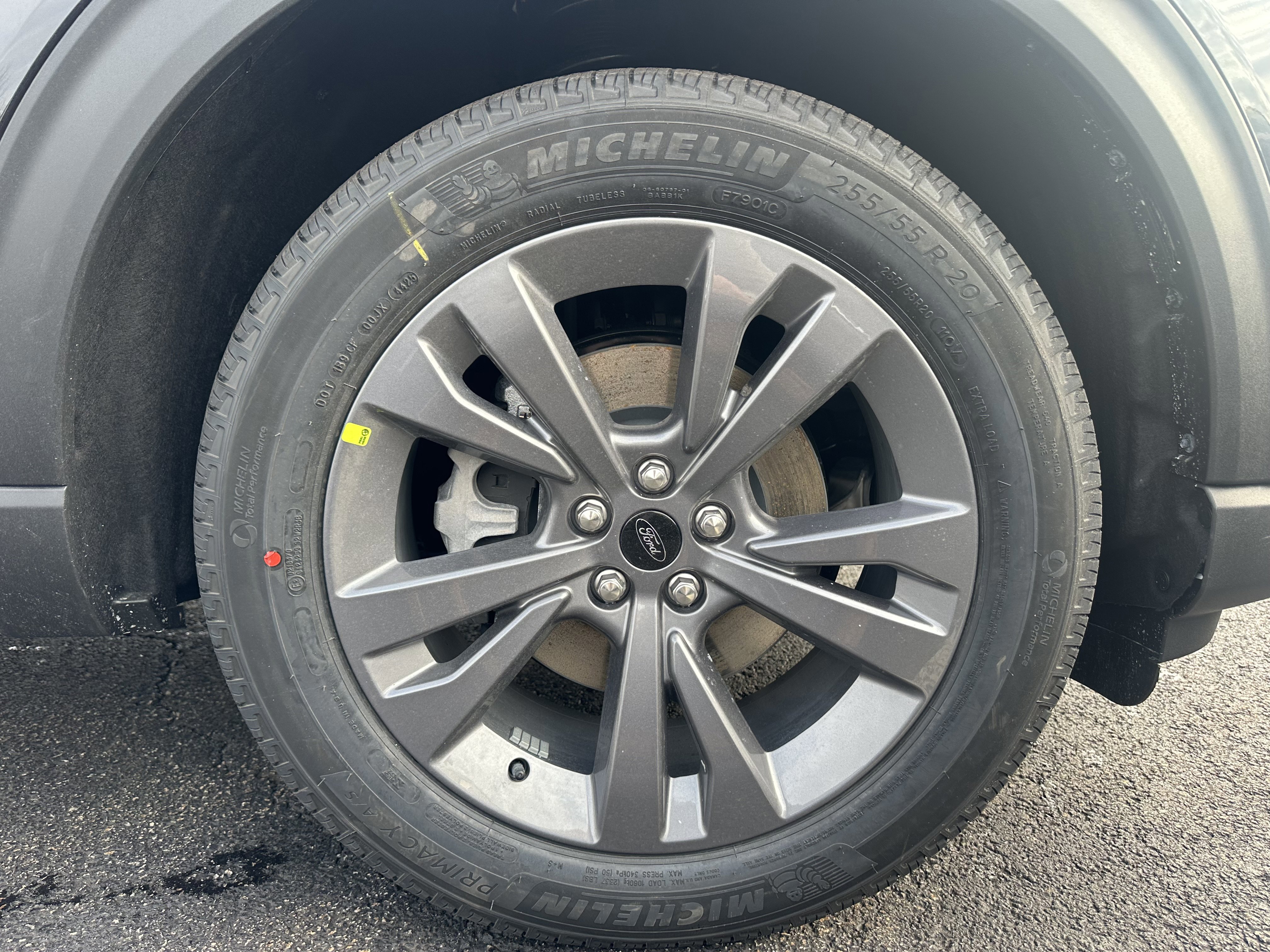 New 2026 Ford Explorer Active w/ Active Comfort Package image 8