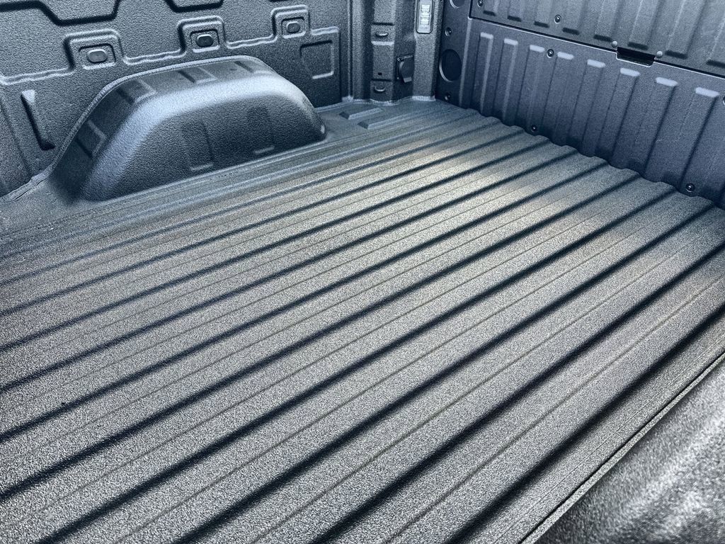 New 2026 GMC Sierra 1500 AT4X image 18