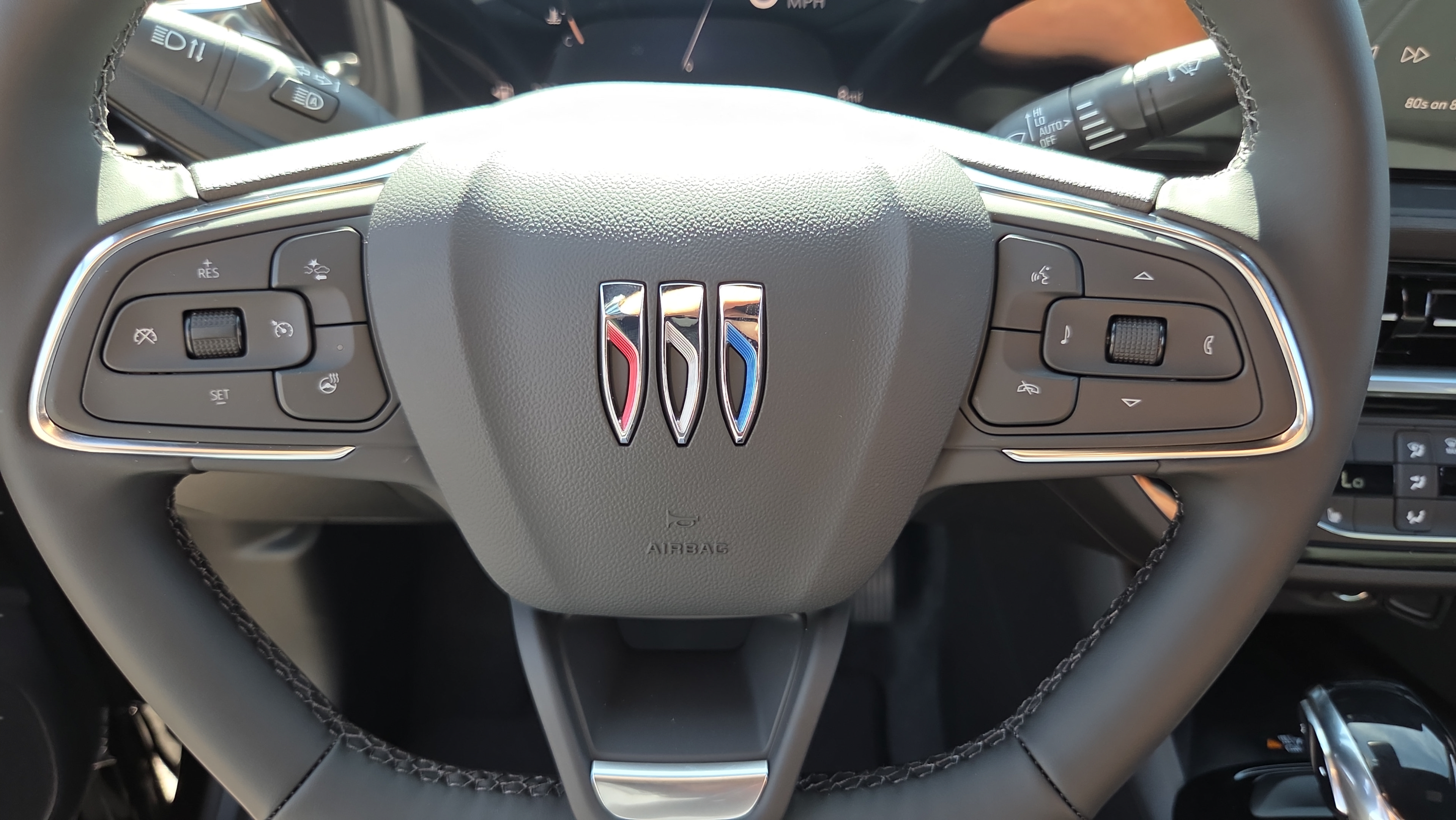 New 2026 Buick Envista Sport Touring w/ Convenience I Package FWD image 23
