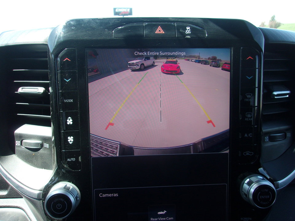 Used 2025 RAM 2500 Big Horn AWD/4WD image 22