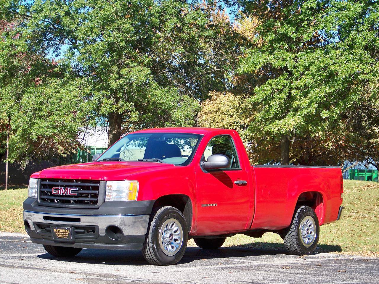 Used 2012 GMC Sierra 1500 W/T RWD image 2
