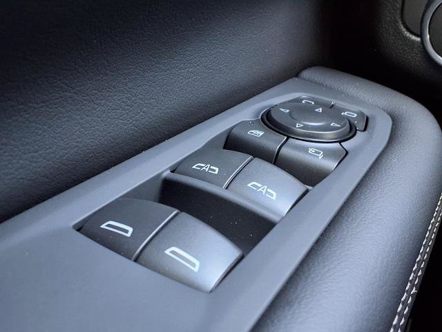 New 2026 GMC Yukon Elevation RWD image 16