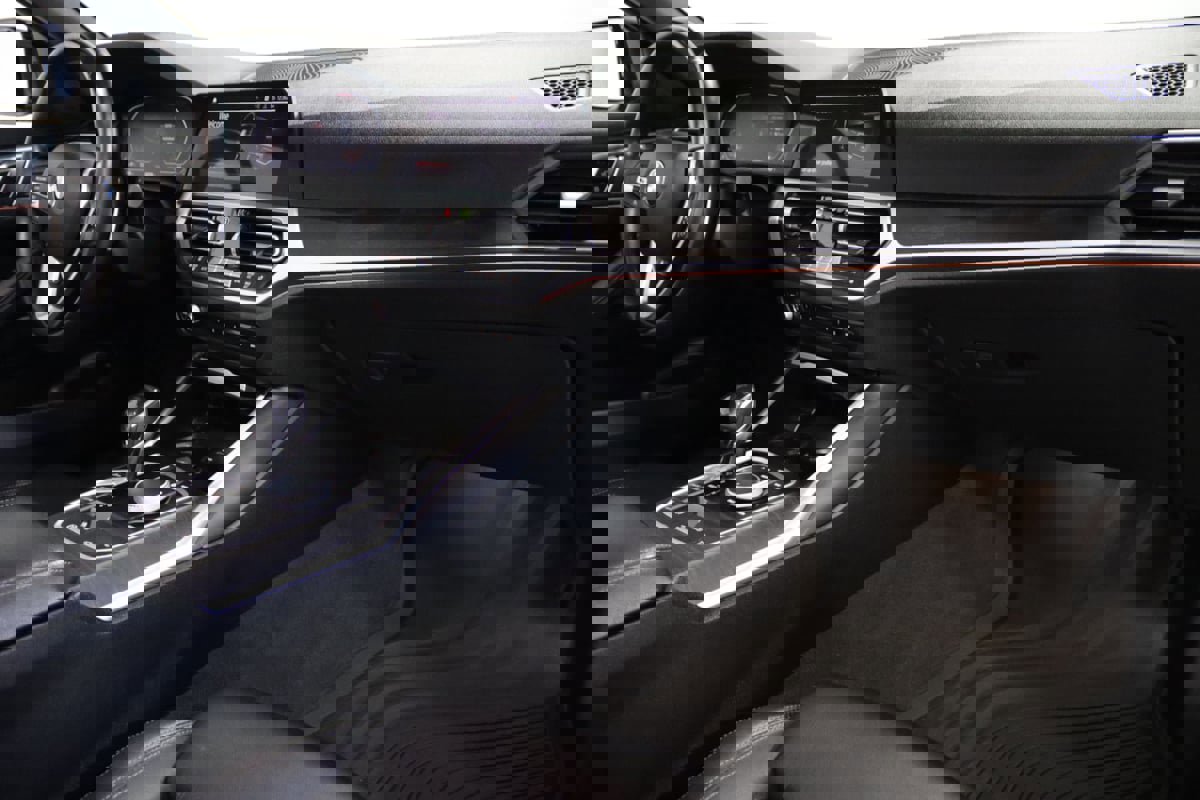 Used 2021 BMW 430i Convertible w/ Premium Package image 61