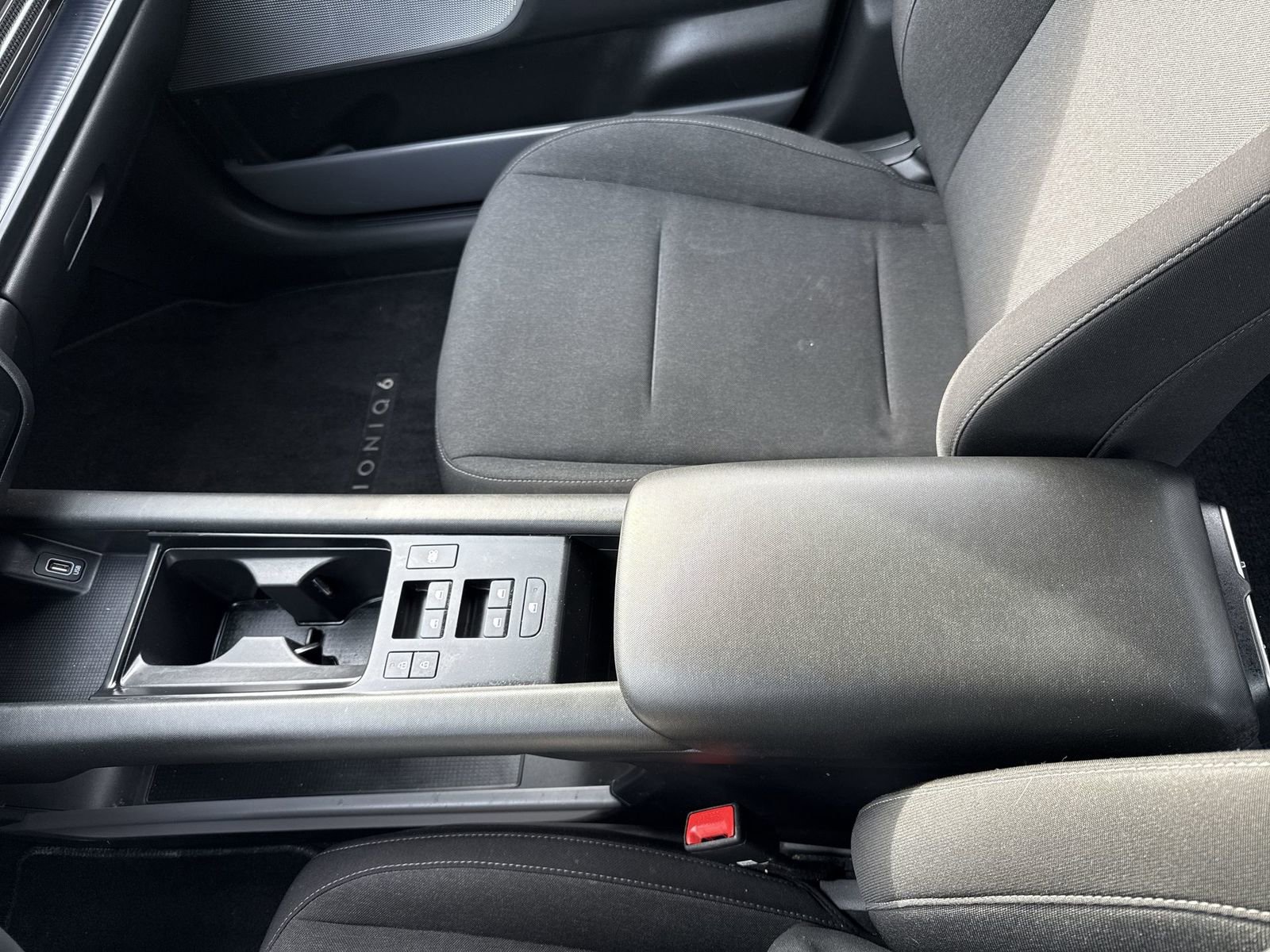 Used 2024 Hyundai Ioniq 6 SE image 23