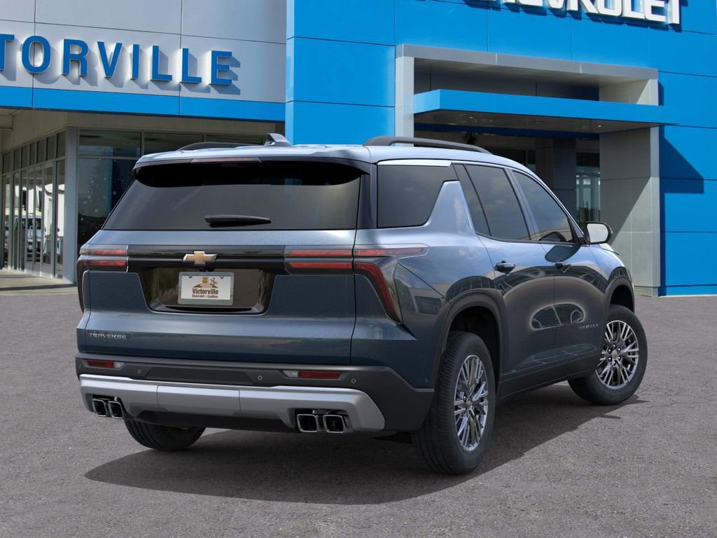 New 2026 Chevrolet Traverse LT w/ Driver Confidence Package image 4