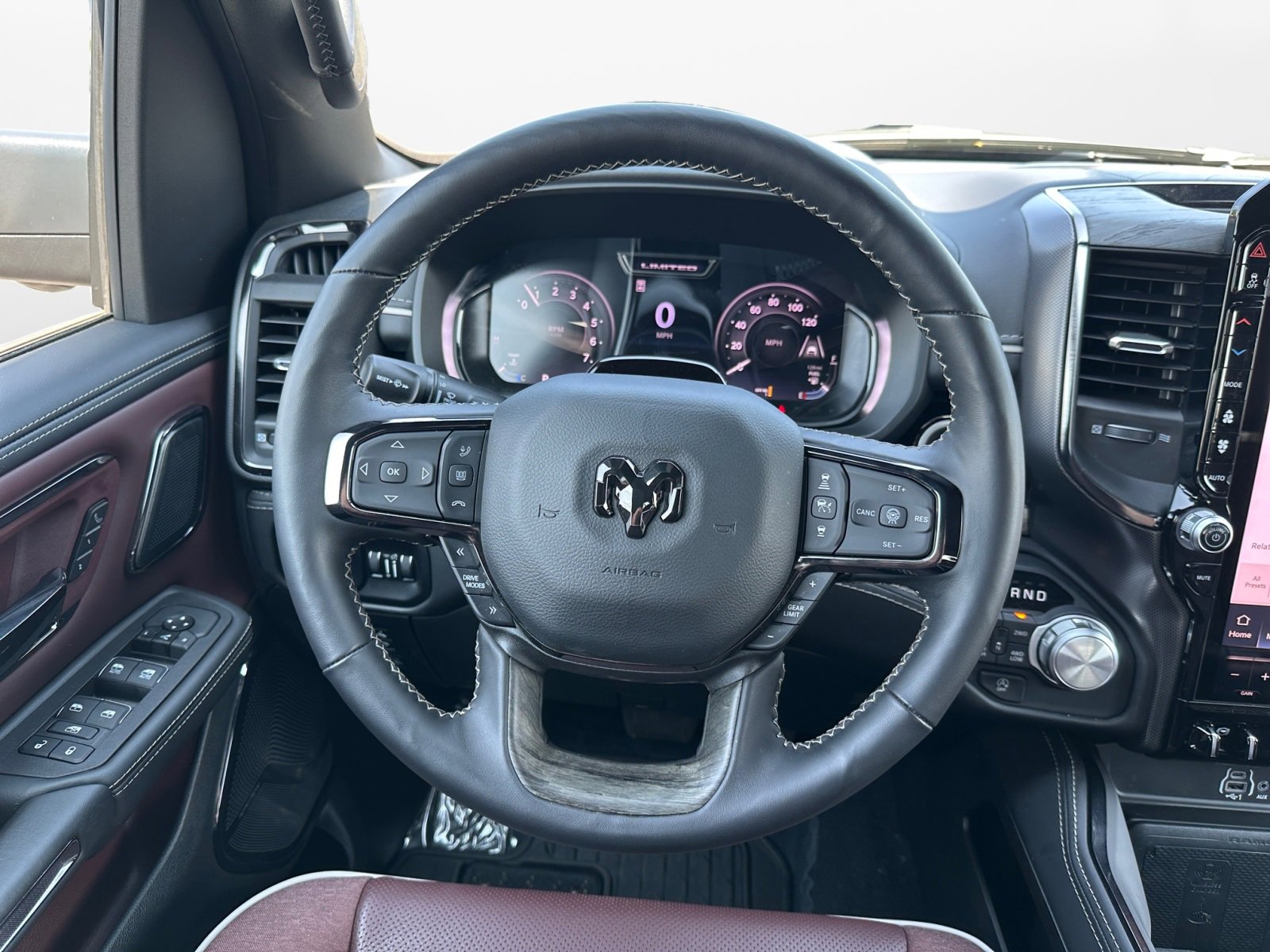 New 2025 RAM 1500 Limited image 20