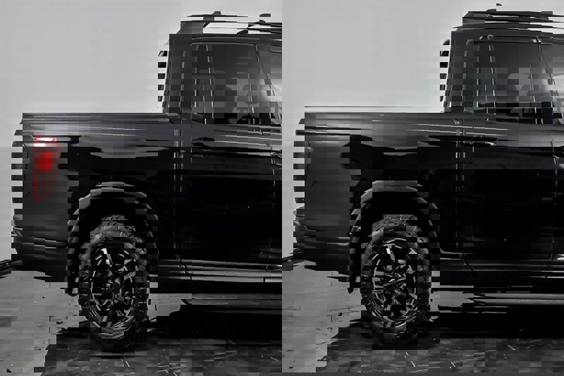 Used 2017 Honda Ridgeline Black Edition image 10