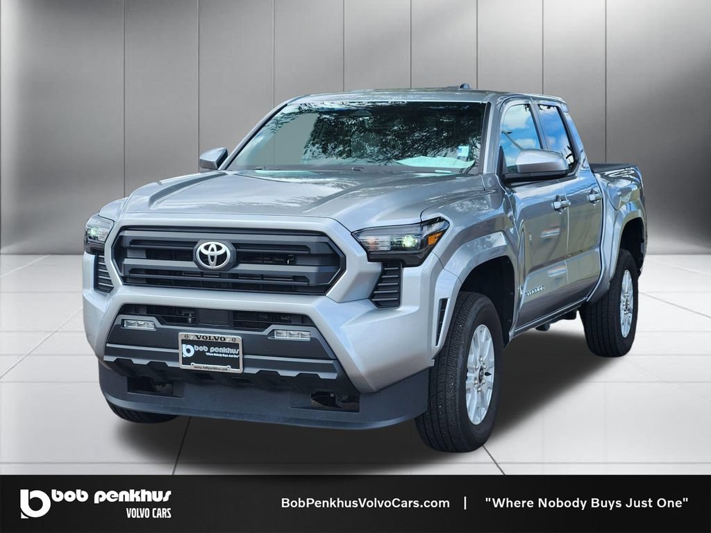 Used 2025 Toyota Tacoma SR5 AWD/4WD image 23