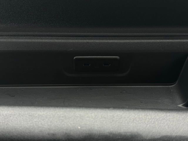 Used 2025 Ford Expedition Max Platinum image 29