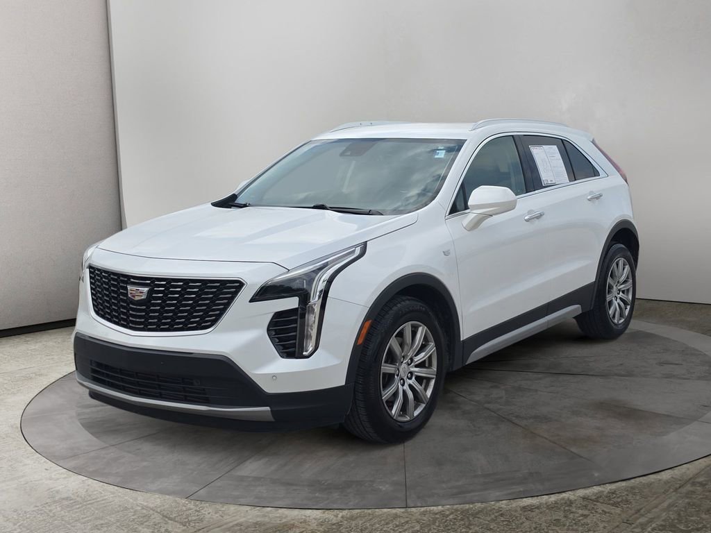 Used 2019 Cadillac XT4 Premium Luxury FWD image 1