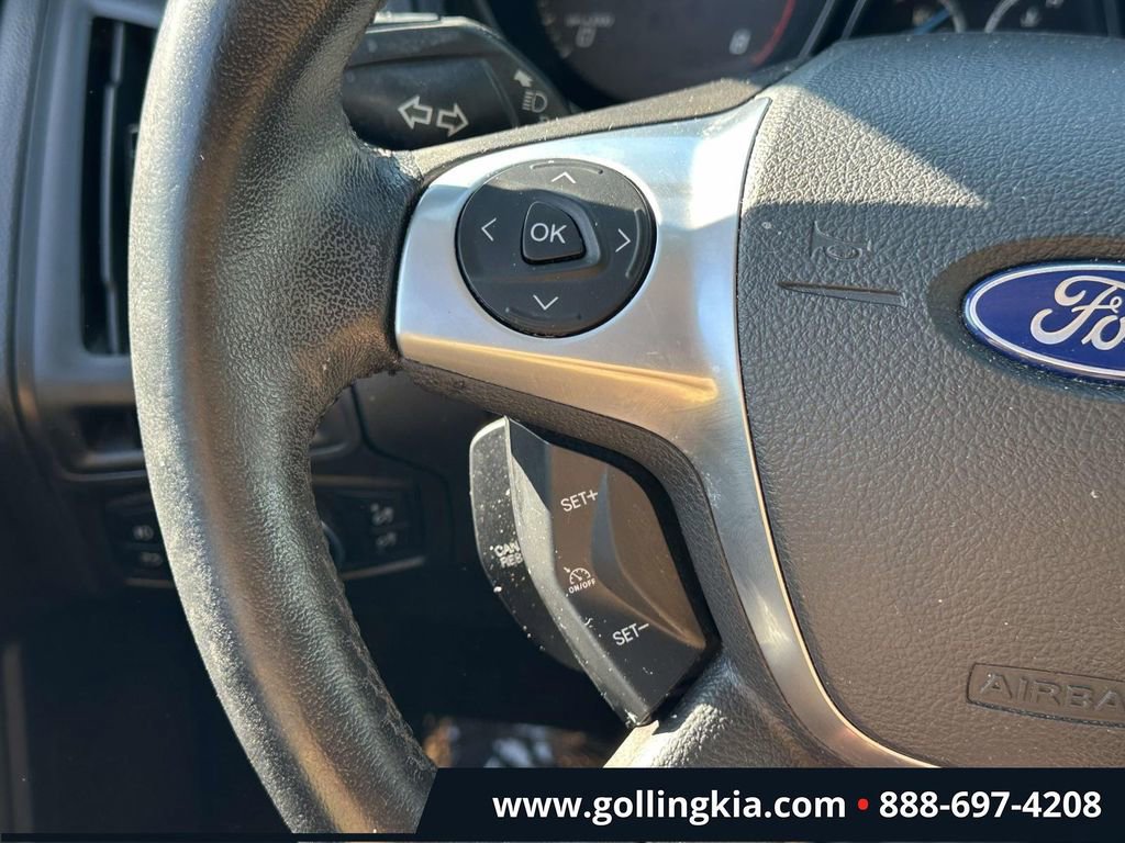 Used 2014 Ford Focus SE w/ SE Sport Package image 21