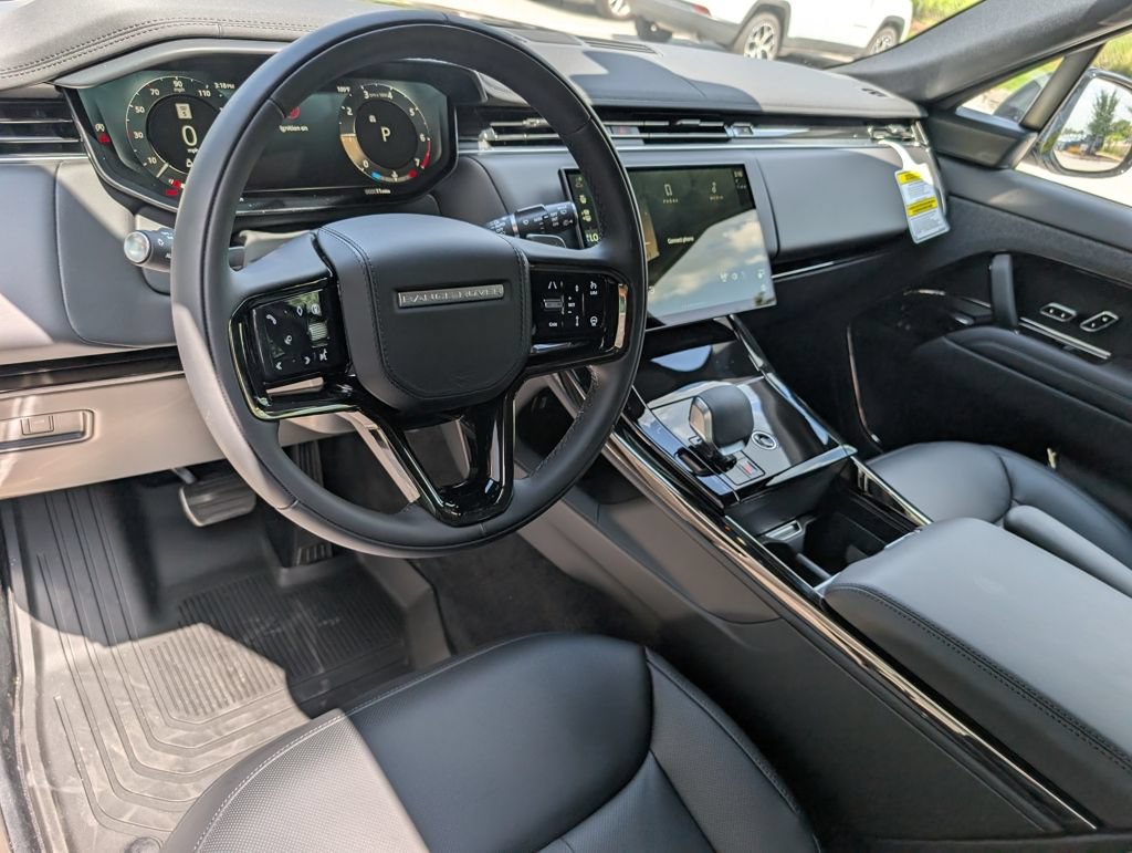 New 2026 Land Rover Range Rover Sport Dynamic SE AWD/4WD image 4