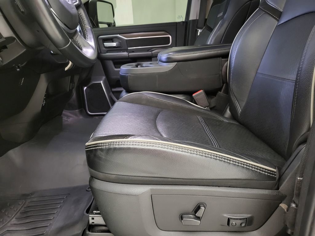 Used 2024 RAM 2500 Laramie image 3