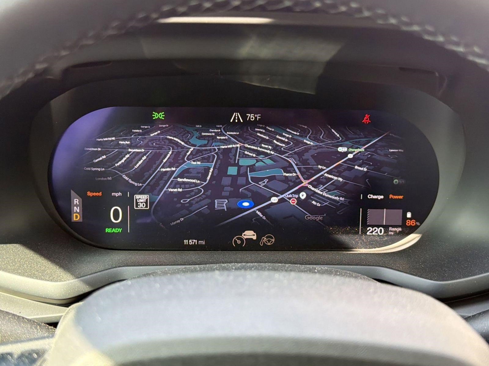 Used 2023 Polestar Polestar 2 w/ Pilot Pack image 18