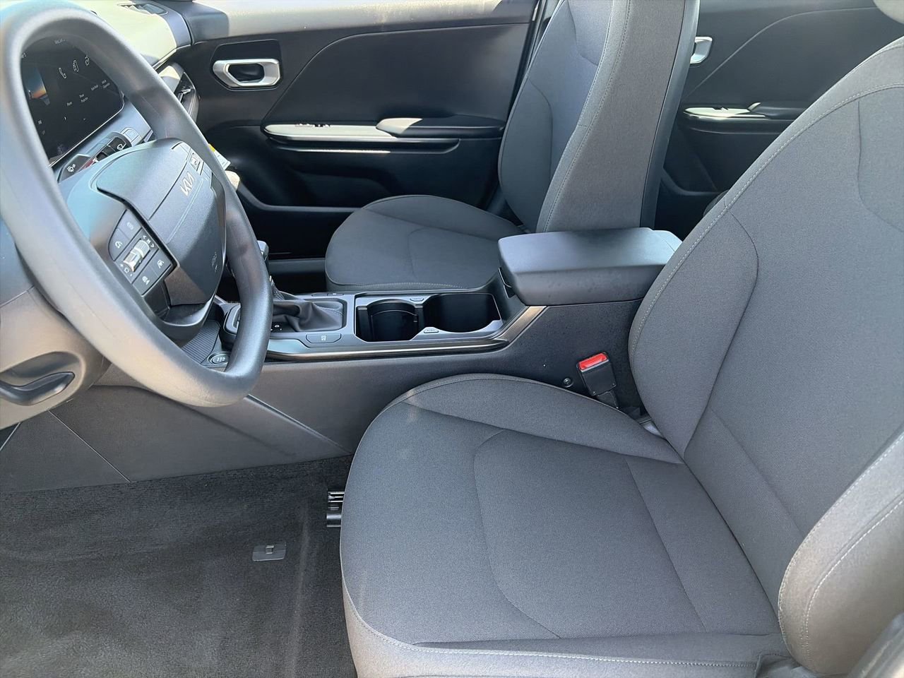 Used 2026 Kia K4 FWD image 18