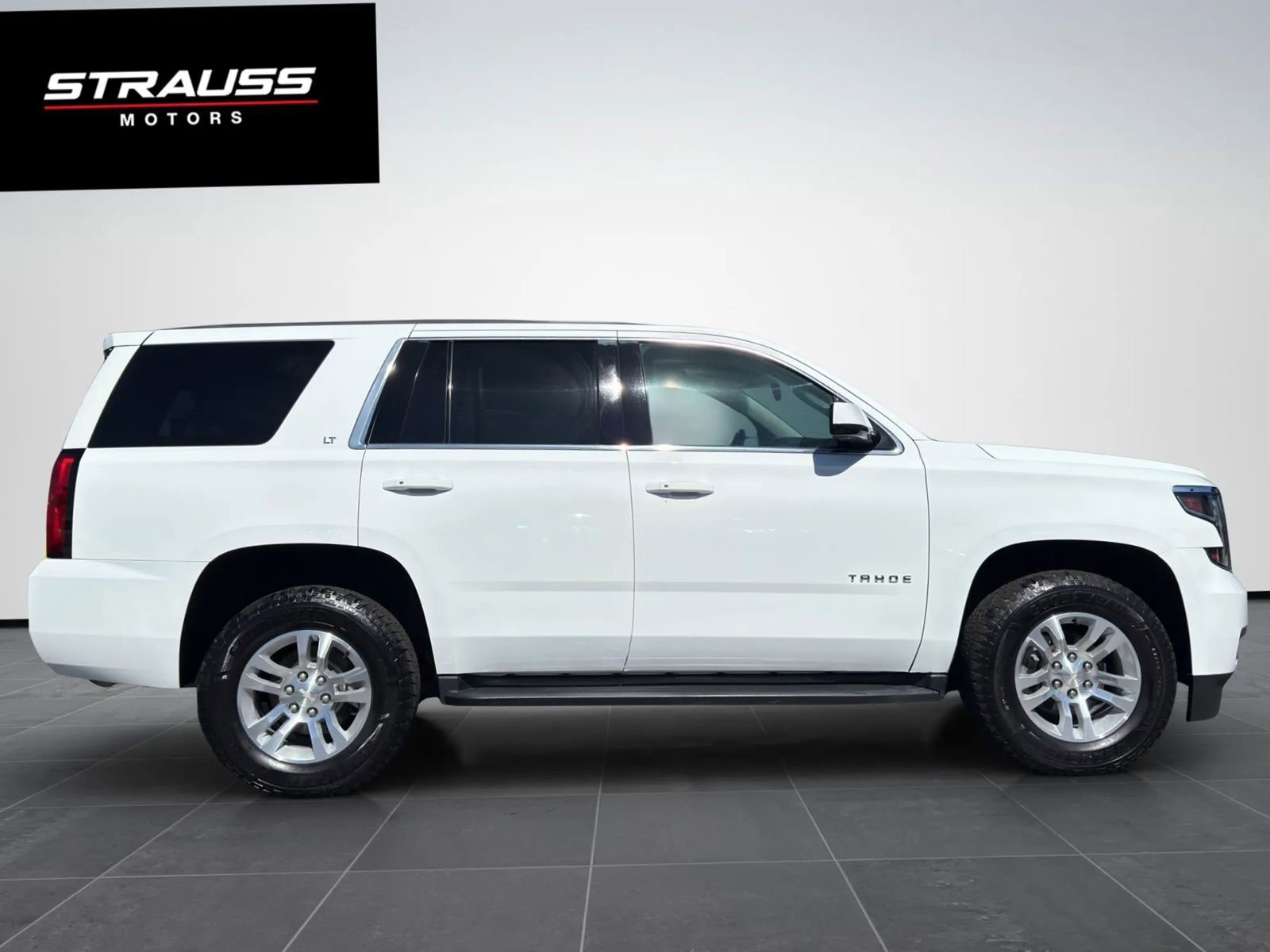 Used 2019 Chevrolet Tahoe LT image 6