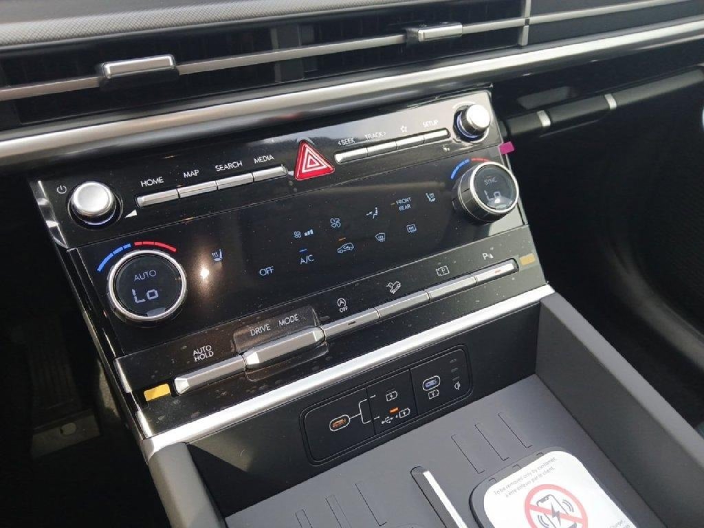 New 2026 Hyundai Santa Fe SEL FWD image 19
