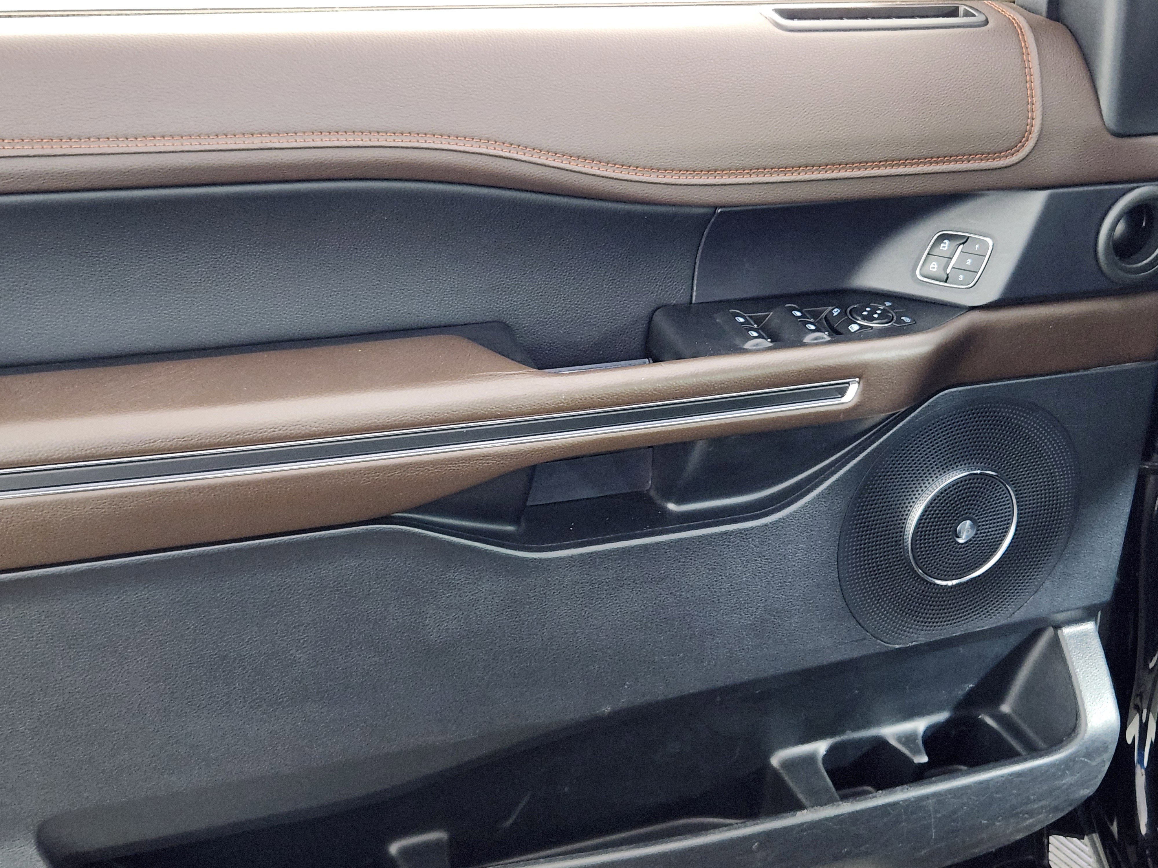 Used 2021 Ford Expedition Max King Ranch image 17