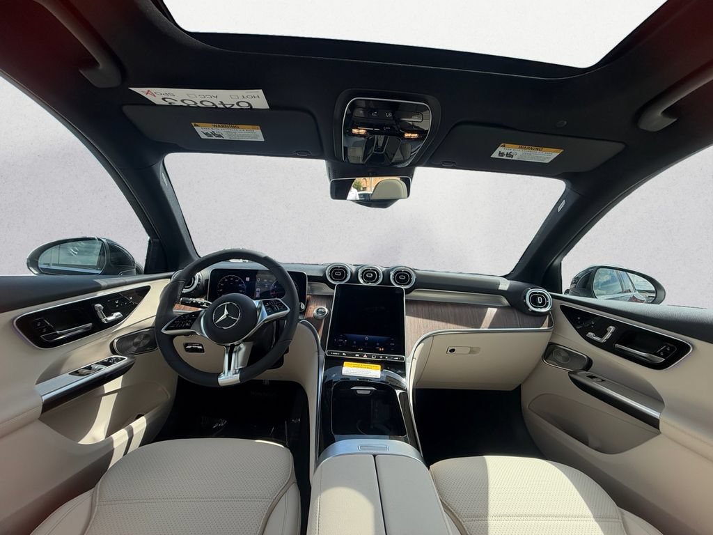New 2026 Mercedes-Benz GLC 300 image 9